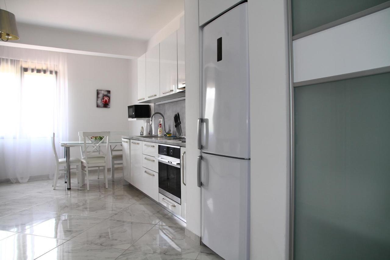 Bella Costa Apartamento Dobra Voda Exterior foto